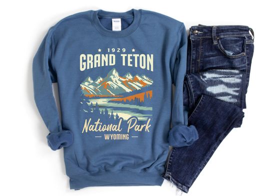 Grand Teton Sweatshirt Unisex Crewneck, Grand Teton National Park Wyoming Sweatshirt