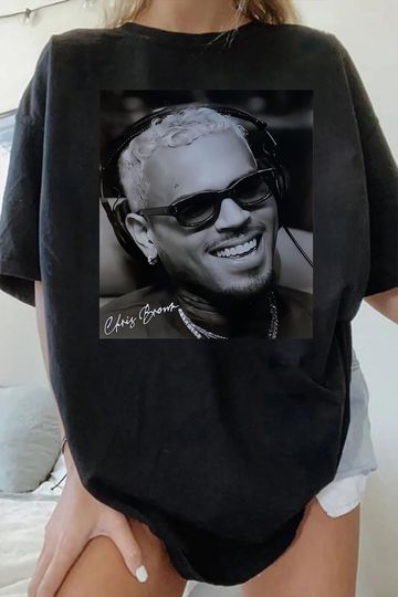 Chris Brown Concert 2025 Shirt, Chris Brown Tour Breezy Bowl XX T-Shirt, Chris Brown Graphic Shirt, Chris Brown Fan Gift, Chris Brown Merch