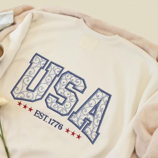 USA Embroidered Sweatshirt, 4th of July Patriotic Crewneck,Red White Blue Stars Shirt, American Aesthetic Top,Independence Day Gift