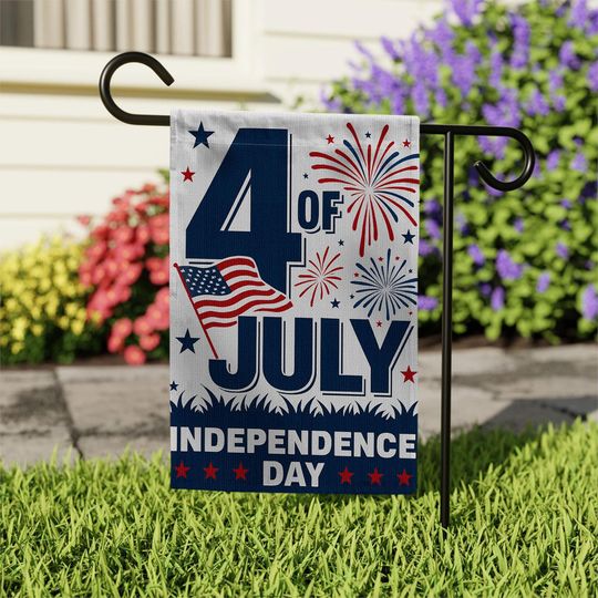 4th of July Garden Flag - Independence Day Outdoor Decor, Patriotic Fireworks Yard Flag