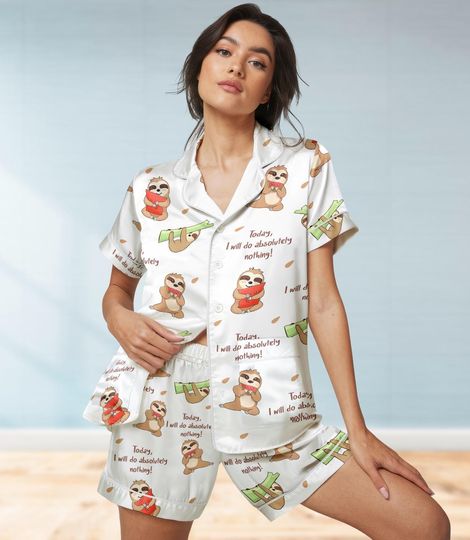 Lazy Sloth Satin Pajamas Set, Sloths Lover Women Pajamas, Animal Lover Lounge Sleepwear, Cute Relaxed Summer Pjs For Women,Gift For Her