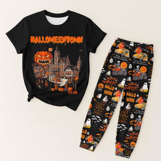 Halloweentown Pajamas Set, Horror Skeleton Pyjamas, Pumpkin Short Sleeve Shirt, Holiday Sleepwear, Halloween Night Tee, Halloween Gift