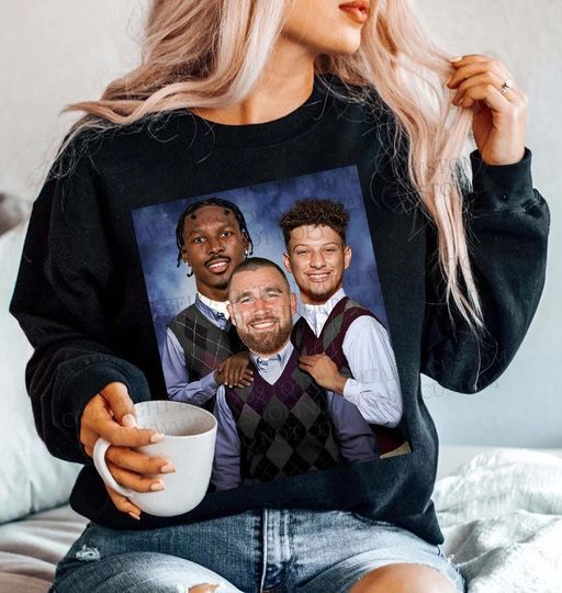 Patrick Mahomes Travis Kelce Mecole Hardman Kansas City Chiefs Sweatshirt Vintage Step Brothers Shirt Chiefs Merch Graphic Mahomes KC