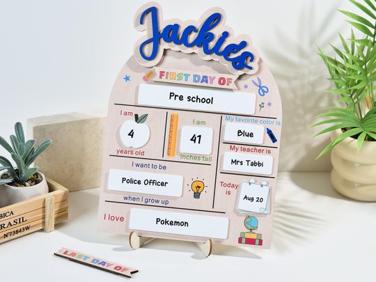 First Day of School Sign Personalized, Last Day of School Sign, Back to School Sign, Kindergarten Wooden School Board for Kids