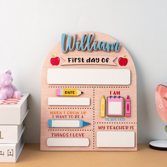 Personalized First Day of School Sign, Back to School Sign, Kindergarten First Day of School Sign, First and Last Day School Sign Photo Prop