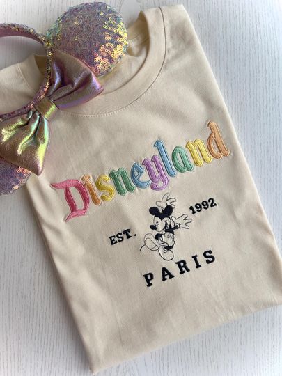Disneyland Paris rainbow Embroidered Unisex top T-shirt Sweatshirt