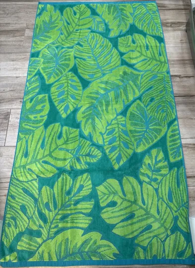 Just For Beach Gear Beach Towel Cotton Green Palm Leaves 37” x 70” EUC