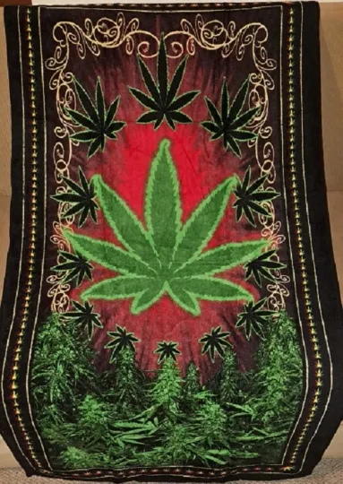 New Green Red Leaf Beach Bath Pool Gift Towel Pot Weed Leaves Marijuana Canabis