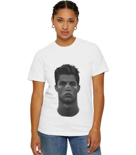 CR7 Vintage Design Tee - Portuguese Phrase Tribute