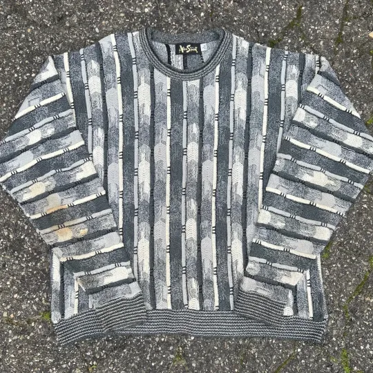 Vintage 3d knit white gray crewneck sweater sweatshirt