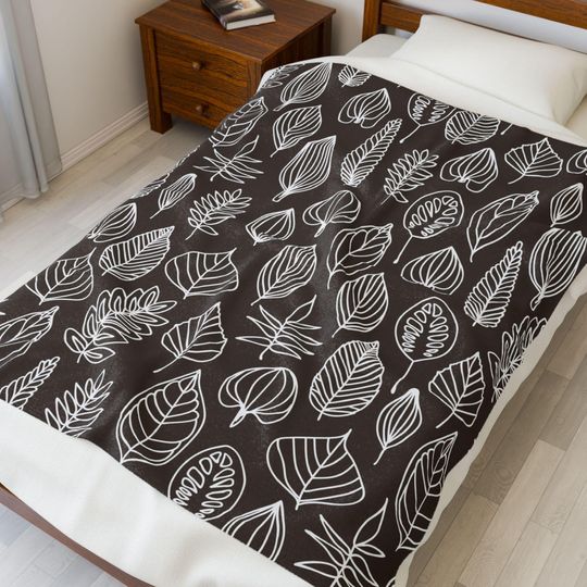 Minimalist Leaf Line Art Brown Velveteen Plush Blanket, Gift, Boho Fall Vibes Scandinavian Style, Calm Spa Aesthetic, Monochrome Chic Nature