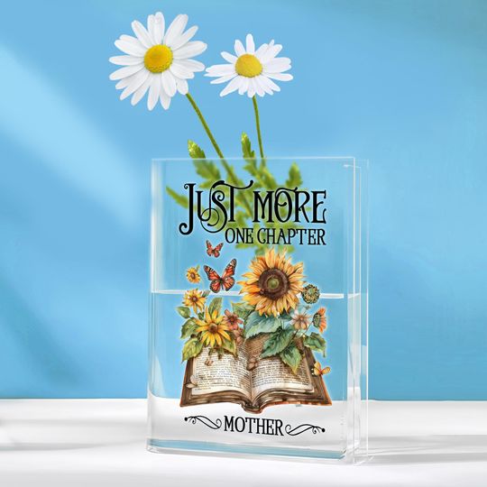 Acrylic Book Vase for Book Lovers, Custom Book Vase with Your Favorite Book Titles, Reading Gift, Gift for Mom