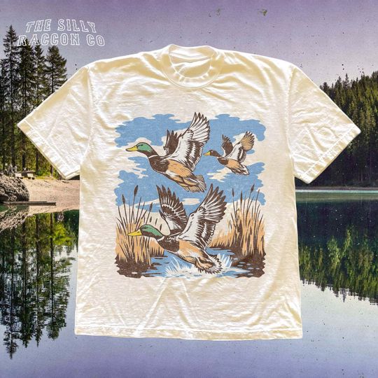Vintage Duck Hunting T-Shirt, Retro Wildlife Tee for Naturecore & Outdoor Lovers