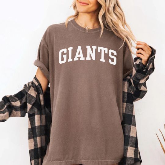 Comfort Colors Giants T-Shirt, Brown Vintage Style Giants Tee, Unisex Minimalist Giants Top