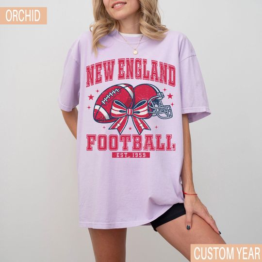 Vintage New England Football T-Shirt, Retro New England Game Day Shirt, Football Fan Gift, New England Sports Tee