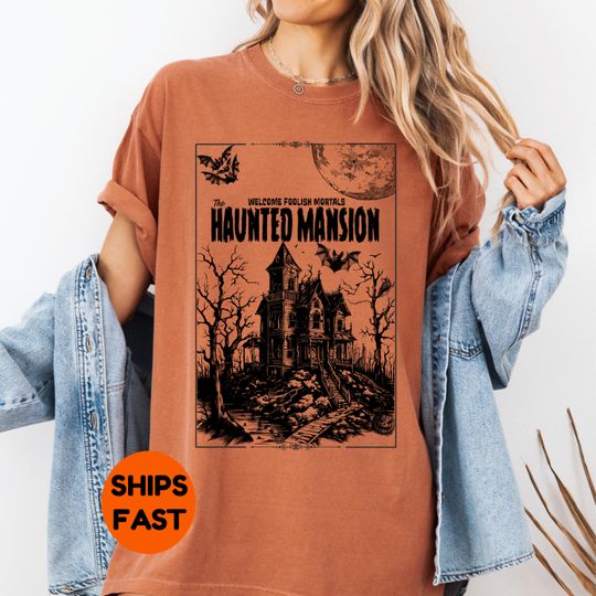 Comfort Colors Retro The Haunted Mansion Shirt, Halloween Matching Family Shirt,Spooky Season shirt, vintage Hanted Mansion sweatsshirt