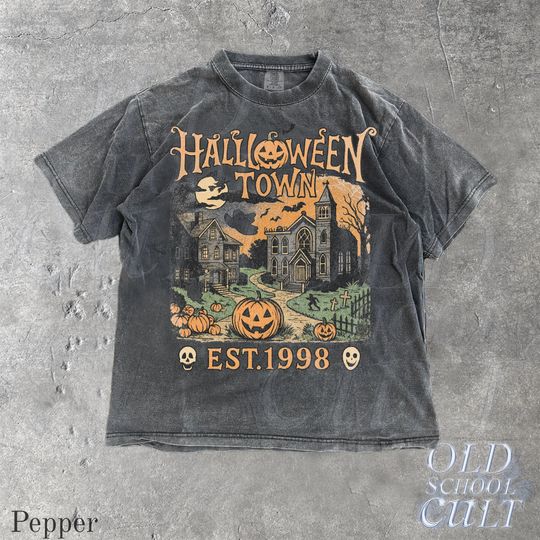 Halloweentown 1998 Vintage 90s Style Graphic T-Shirt Halloween Spooky Unisex Tee