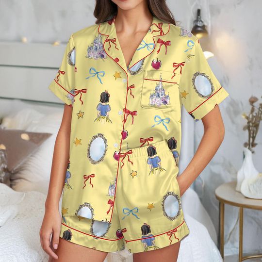 Coquette Bow Snow White Princess Pajamas Short Set,Disney Snow White Pjs, Watercolor Princess Pajamas, Cute fairy tale pajamas