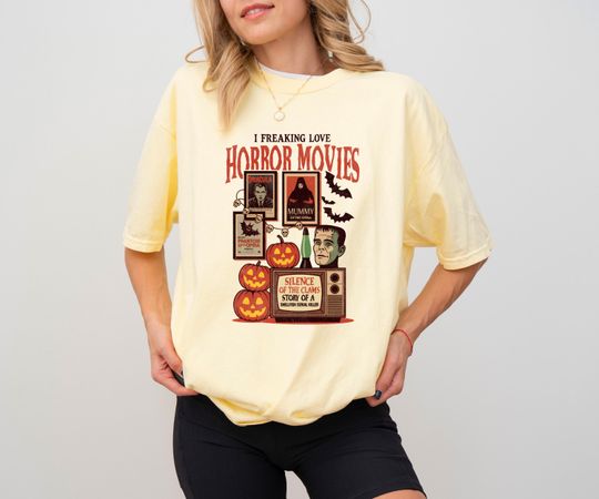 Freaking Love Horror Movies T-Shirt Halloween Vintage Monster Movie Graphic Spooky Horror Film Lover Gift