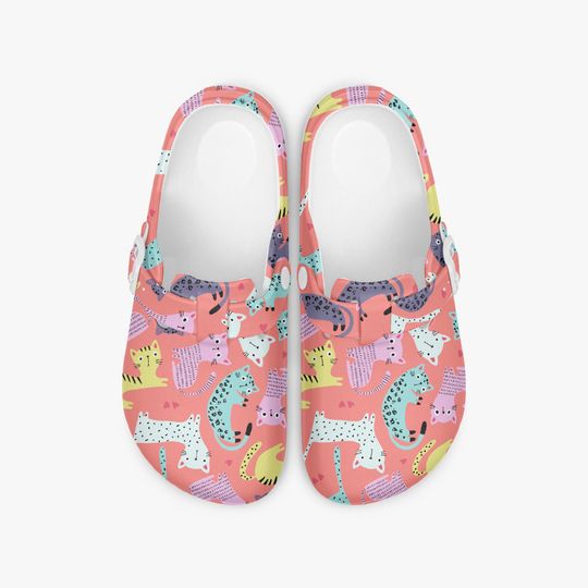 Colorful Cat Pattern Slip-On Clogs for Women and Men, Comfortable Work Mules for Nurses, Kitchen, and Everyday Use