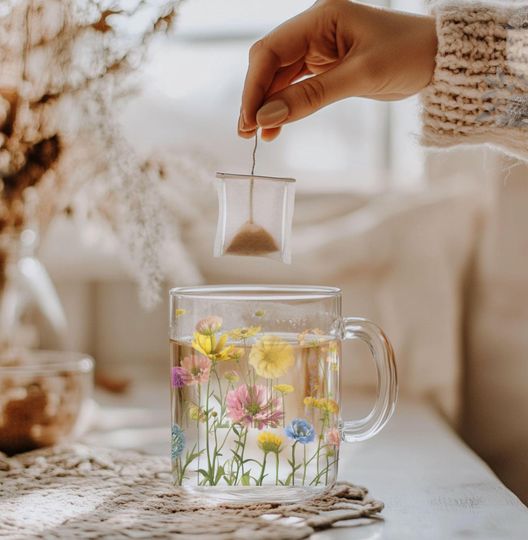 Wildflowers Glass Mug, Floral Drinkware, Colorful Flower Design, Clear Mug for Tea & Coffee, Botanical Kitchen Decor, Mother's Day Gift