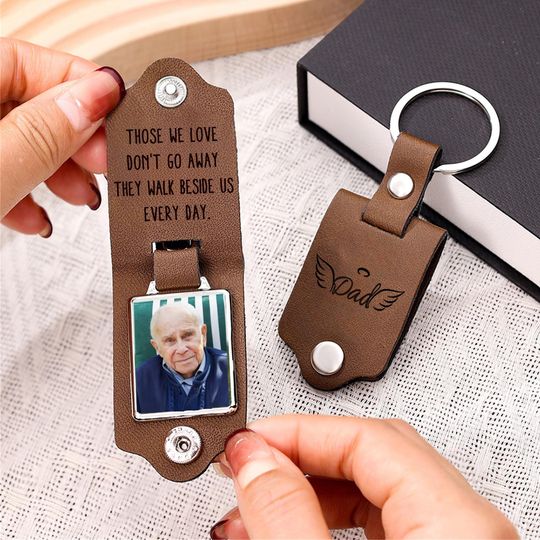 Personalized  Leather Keychain with Photo,Memorial Keepsake,Sympathy Gift
