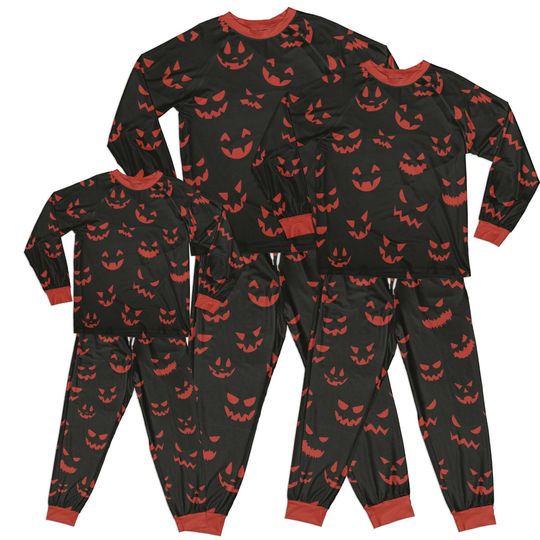 Family Halloween Pajama Set with Scary Pumpkin Print, Matching Sleepwear for Kids and Pets, Autumn Loungewear
