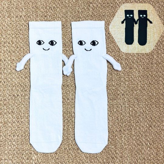 Couple Holding Hands Socks, Magnetic Patterned White Socks