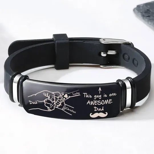 Personalized Fist Bump Dad Kids Bracelet, Fist Bump Family Hands Bracelet, Daddy Fist Bump Bracelet, Father's Day Gift For Dad/ Grandpa