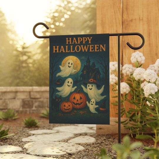 Halloween Decorative Garden Banner, Spooky Outdoor Decor, Ghosts and Pumpkins Yard Sign, Fall Decoration, Trick or Treat Garden Flag