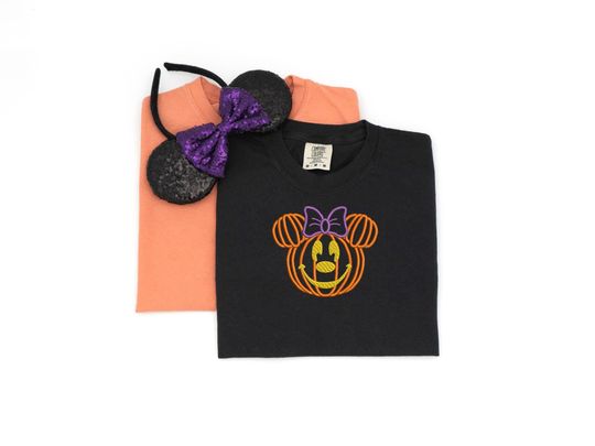 Disney Minnie Pumpkin embroidered Tshirt, Disney Halloween shirt, Mickey Pumpkin t-shirt, Disney Shirt, Disney tshirt, Women's Disney shirt
