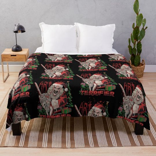 Clown Santa Terrifier 3 Throw Blanket