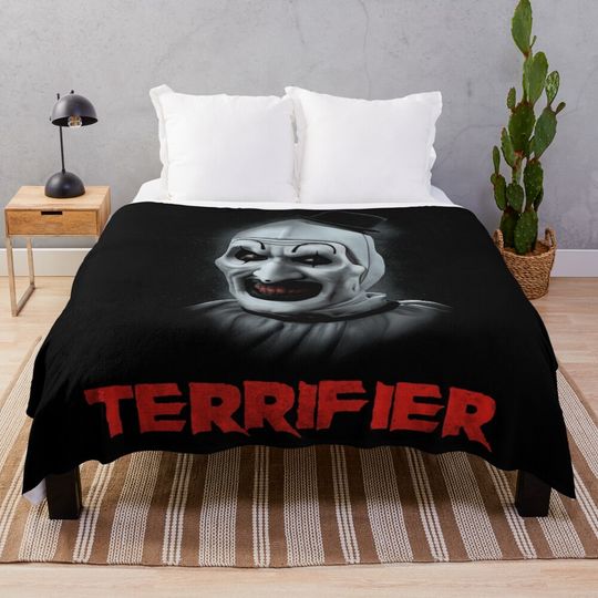 Terrifier 2 Art the Clown Throw Blanket