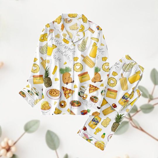 Pineapple Print Pajama Set, Tropical Foods Sleepwear, All Over Fruit Pattern Lounge Set