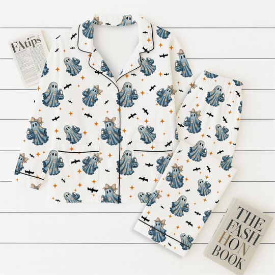 Halloween Blue Ghost Pajamas Set, Halloween Ghost With Bats Sleepwear, Cozy Fall Loungewear, Halloween Pattern Homewear, Halloween Gift
