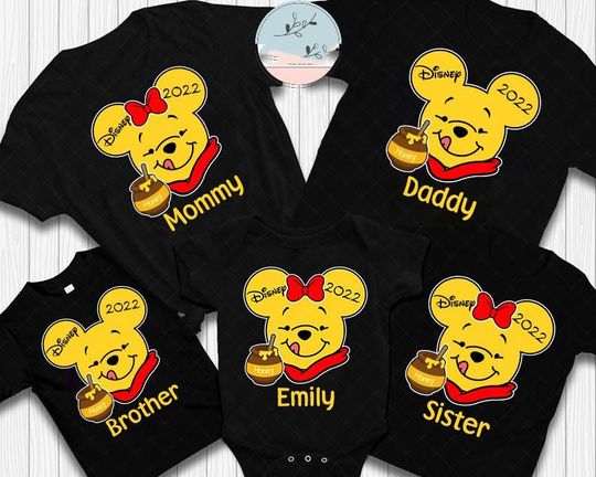 Winnie The Pooh Family Disney Family  T-Shirt