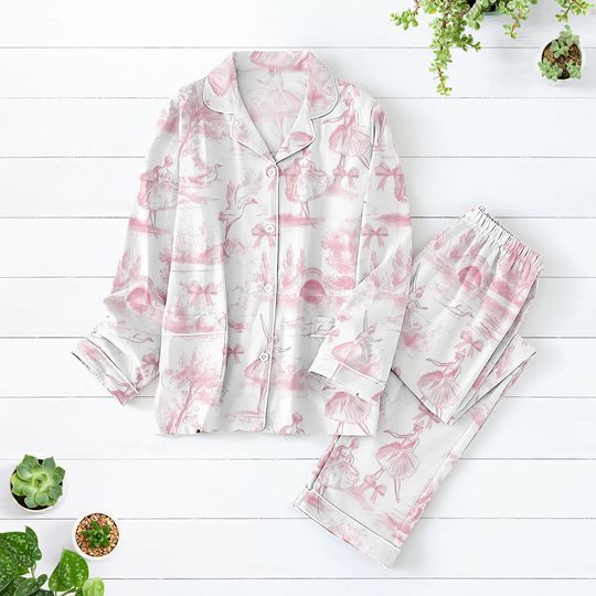 Toile de Jouy Pajama Set for Women, Ballet Dancer & Vintage Bridesmaid Sleepwear, Cottagecore Lounge Set