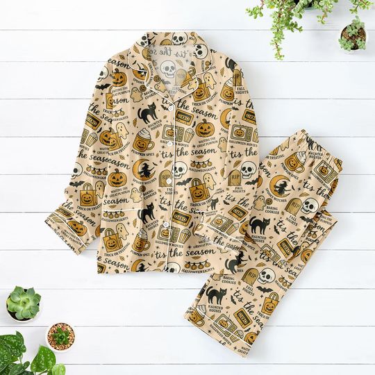 Halloween Pumpkin Pajamas Set, Boo Black Cat Sleepwear, Spooky Themed Pajama Set for Women, Autumn Loungewear Gift, Halloween Gift