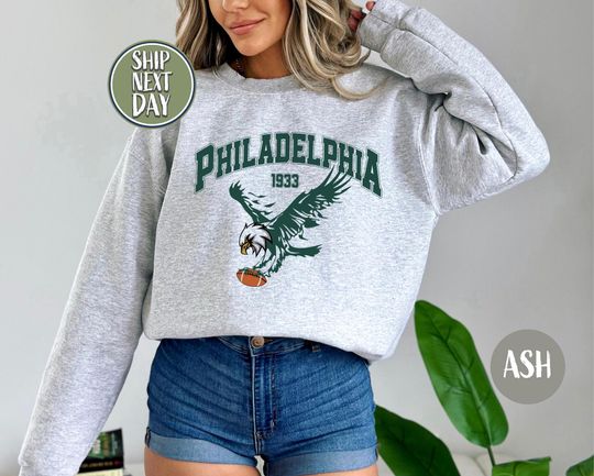 Philadelphia Football Sweatshirt Vintage 1933 Team Pullover Retro Game Day Crewneck