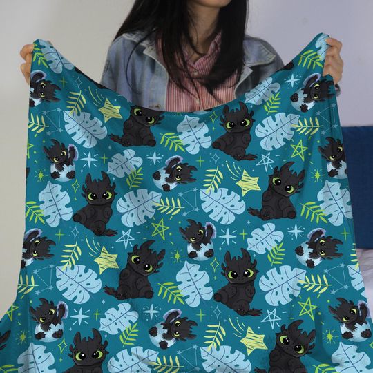 Toothless Blanket for Kids and Adults - Adorable Cozy Dragon Throw