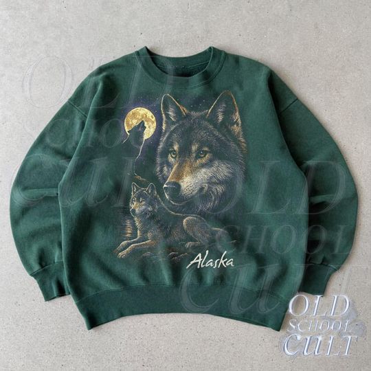 Wolf Alaska Vintage 90s Style Sweatshirt, Retro Wolf Sweater, Cozy Unisex Sweater with Wolf Moon Design