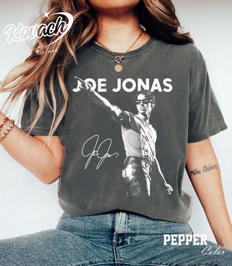 Comfort Colors 20th Anniversary Of Jonas T-Shirt, Living The Dream Tour 2025 Shirt, Joe Jonas Shirt, jonas brothers shirt