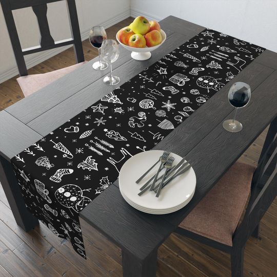 Black and White Christmas Table Runner with Snowman Tree Pattern for Winter Dining and Festive Decor