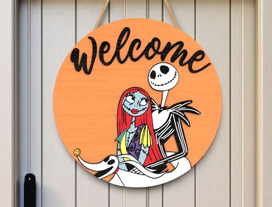 Cartoon Couple Welcome Round Wooden Sign | Halloween Home Decor | Horror Door Sign