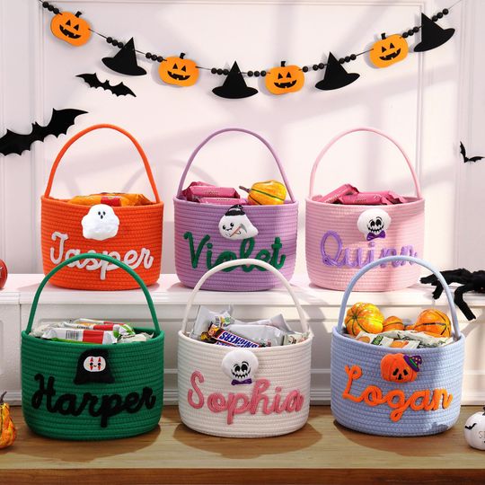 Halloween Basket, Personalized Pumpkin Bucket with Name, Trick or Treat Bag, Pumpkin Bucket for Kids Child Girl Boy, Trick-or-treat bucket