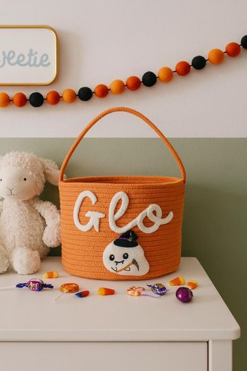 Custom Trick or Treat Bag with  Kid Name, Halloween Candy Basket, Trick or Treat Bucket, Spoooky Season Candy Holder, Halloween Party Gifts