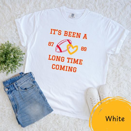 Go Taylor's Fiance Football Heart Game Day T-Shirt