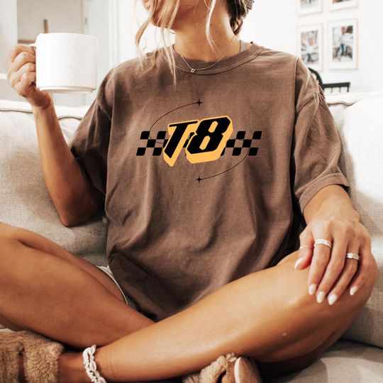 Discover Tate McRae T8 Y2K Checkered Graphic Tee, Vintage Concert Streetwear Aesthetic