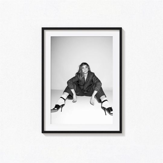 Discover Tate McRae Posters / Tate McRae Black and White Poster / Tate McRae Poster, Album Cover Poster, Home Decor, Wall Art