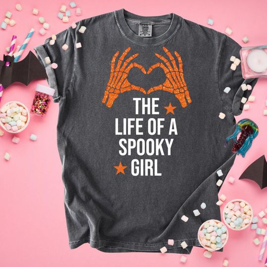 Discover The life of a spooky girl